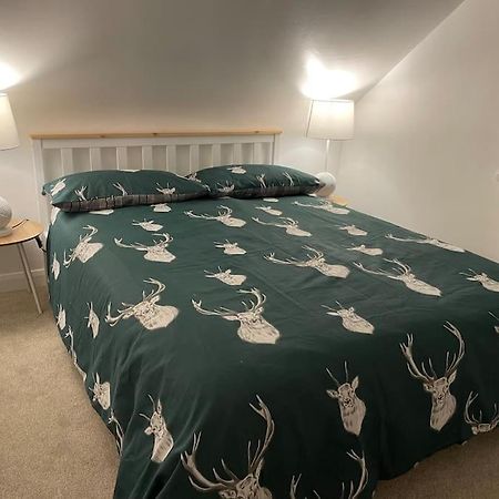 Stylish & Spacious 2 Storey, 3 Bed Apartment Gravesend Eksteriør bilde