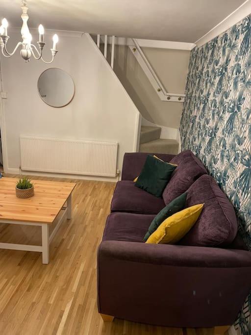 Stylish & Spacious 2 Storey, 3 Bed Apartment Gravesend Eksteriør bilde